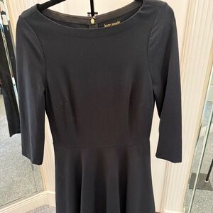 Kate Spade Crew Neck fitted cocktail dress sz 6